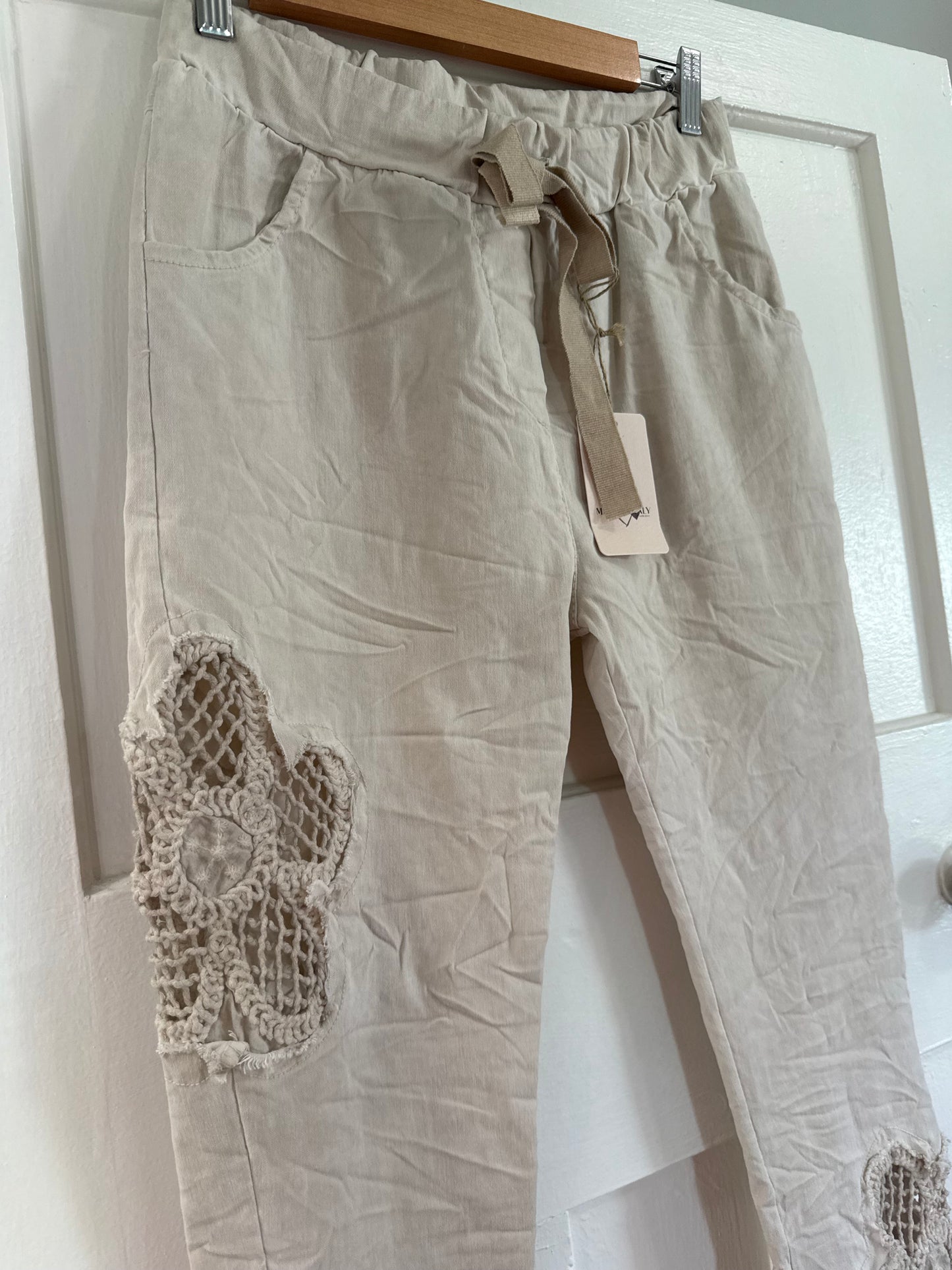 Daisy Flower Pant in Nude